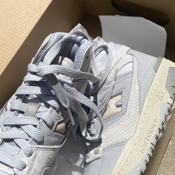 New Balance 650R - Picture 3 of 4